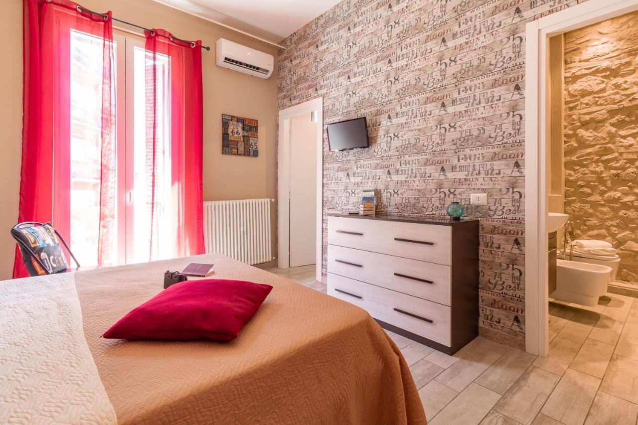 La Casa Rosa Apartamento Terni Exterior foto
