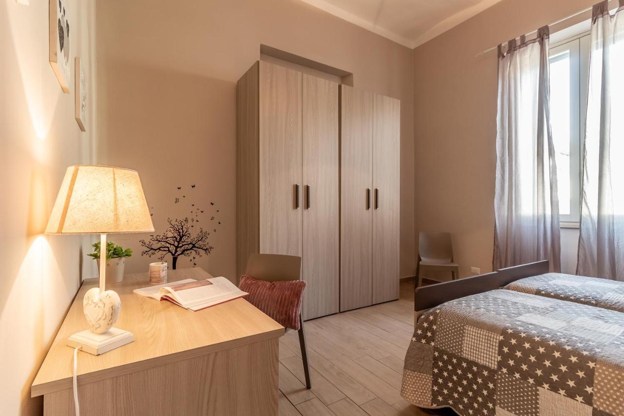 La Casa Rosa Apartamento Terni Exterior foto