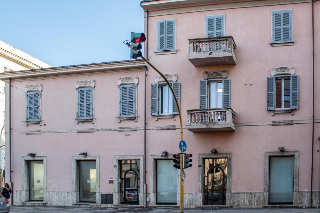La Casa Rosa Apartamento Terni Exterior foto